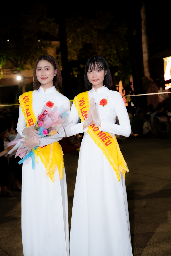 Candle Lighting Night of Ullambana Ceremony holding by Hieu and Thuong Group