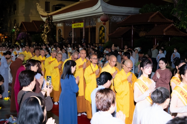 Candle Lighting Night of Ullambana Ceremony holding by Hieu and Thuong Group