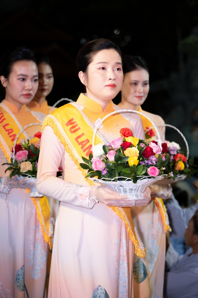 Candle Lighting Night of Ullambana Ceremony holding by Hieu and Thuong Group