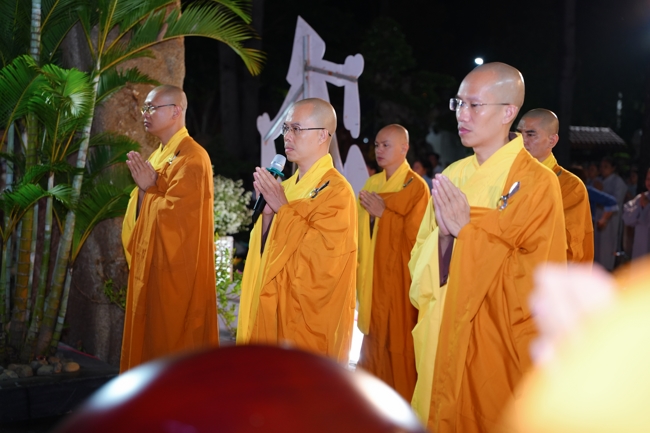 Candle Lighting Night of Ullambana Ceremony holding by Hieu and Thuong Group