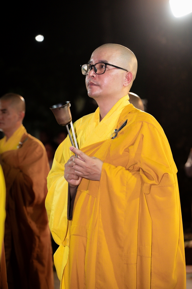 Candle Lighting Night of Ullambana Ceremony holding by Hieu and Thuong Group