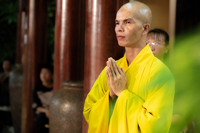 Candle Lighting Night of Ullambana Ceremony holding by Hieu and Thuong Group