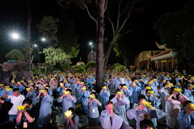 Candle Lighting Night of Ullambana Ceremony holding by Hieu and Thuong Group