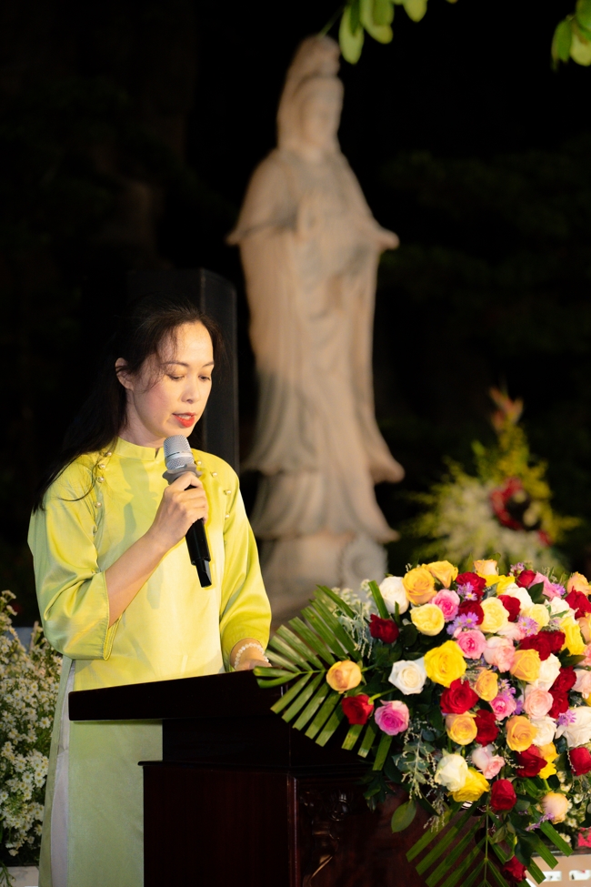 Candle Lighting Night of Ullambana Ceremony holding by Hieu and Thuong Group