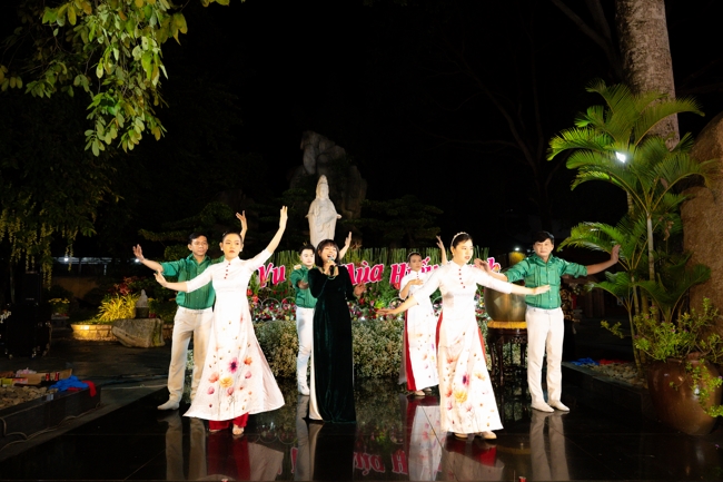 Candle Lighting Night of Ullambana Ceremony holding by Hieu and Thuong Group