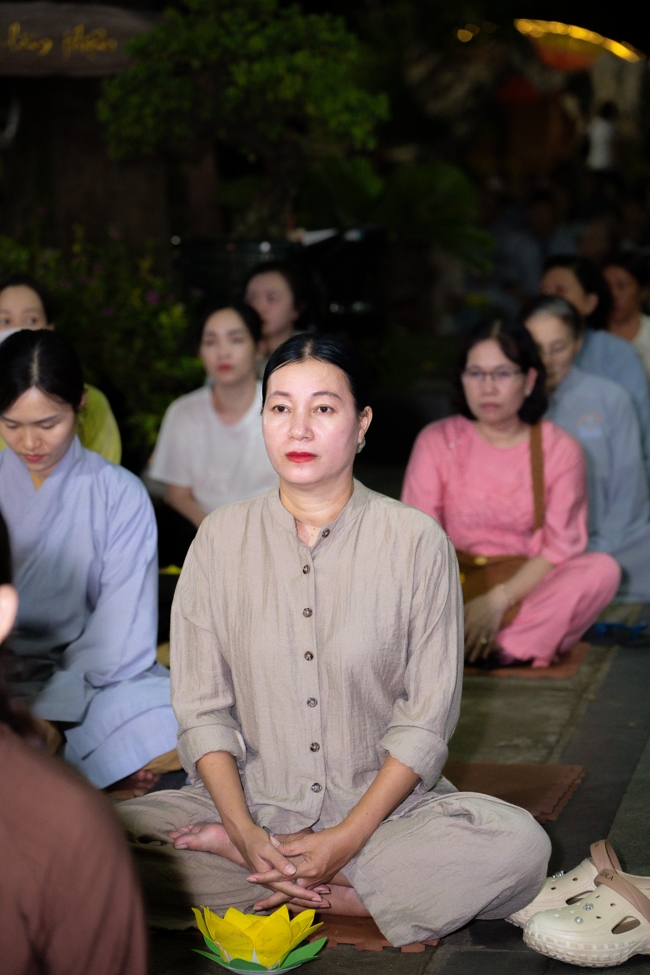 Candle Lighting Night of Ullambana Ceremony holding by Hieu and Thuong Group