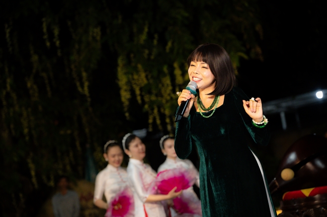 Candle Lighting Night of Ullambana Ceremony holding by Hieu and Thuong Group