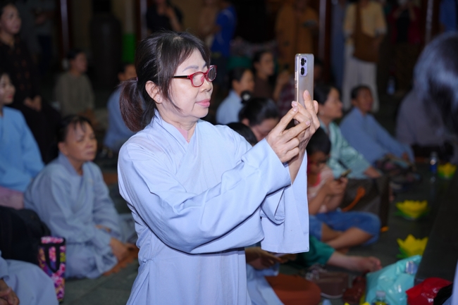 Candle Lighting Night of Ullambana Ceremony holding by Hieu and Thuong Group