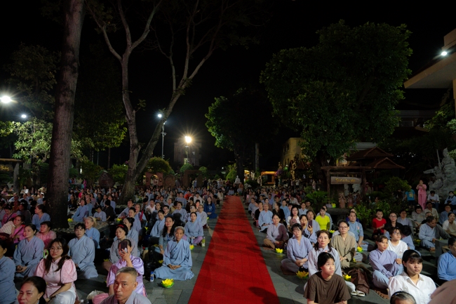 Candle Lighting Night of Ullambana Ceremony holding by Hieu and Thuong Group