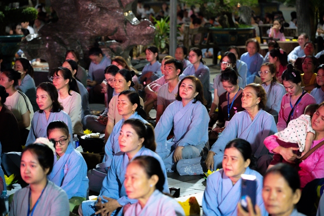Candle Lighting Night of Ullambana Ceremony holding by Hieu and Thuong Group