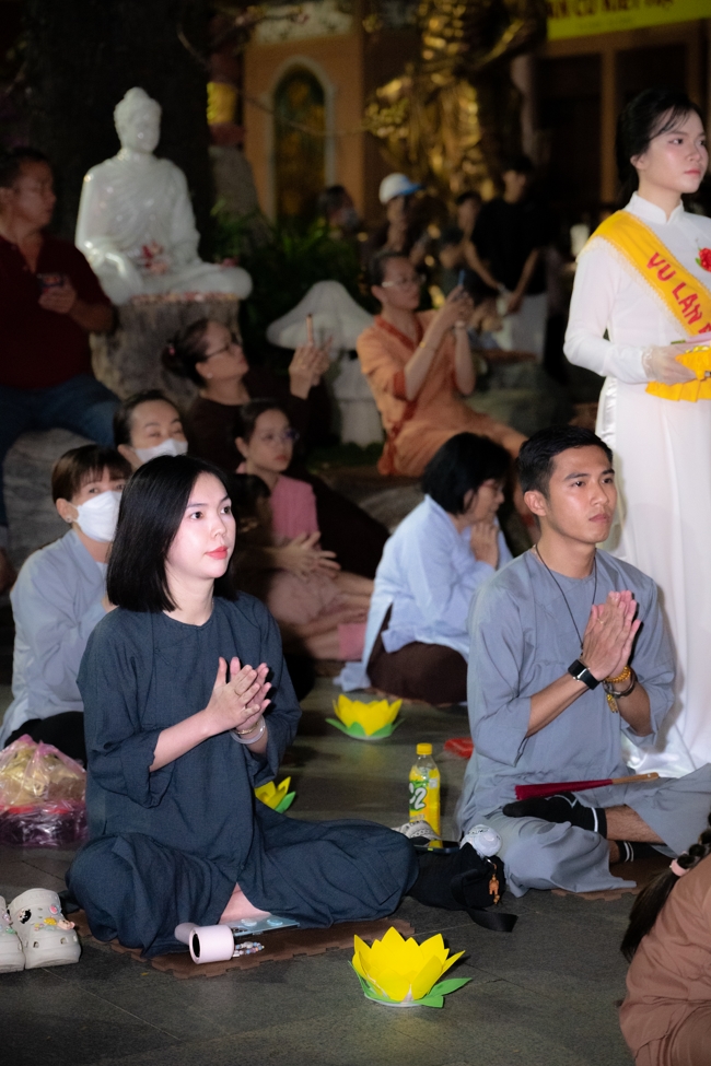 Candle Lighting Night of Ullambana Ceremony holding by Hieu and Thuong Group