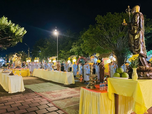 Ullambana Ceremony merit cultivation retreat 2025 at Dong Cao Pagoda, Thanh Hoa