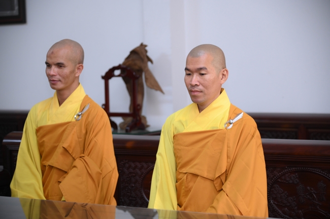 Lễ Thế Phát Xuất Gia - Chùa Hoằng Pháp