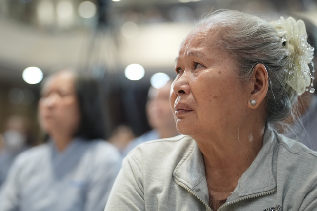 Lễ Thế Phát Xuất Gia - Chùa Hoằng Pháp