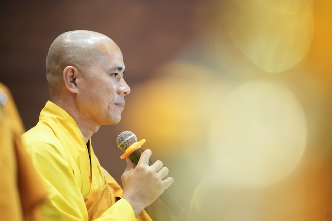 Lễ Thế Phát Xuất Gia - Chùa Hoằng Pháp