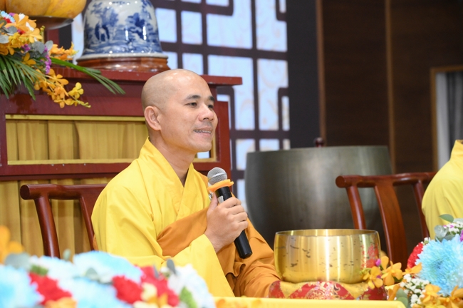 Lễ Thế Phát Xuất Gia - Chùa Hoằng Pháp