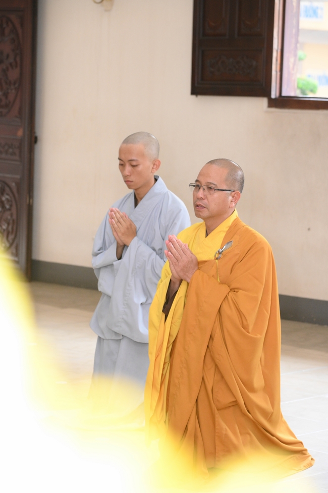 Lễ Thế Phát Xuất Gia - Chùa Hoằng Pháp