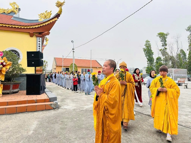 Chùa Tiêu Dao - Quảng Ninh: Buổi lễ kỷ niệm ngày đức Phật Thích Ca Mâu Ni thành đạo.