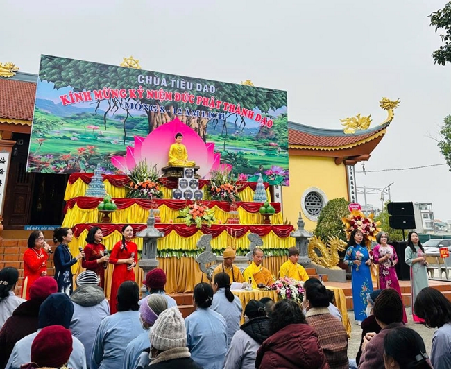 Chùa Tiêu Dao - Quảng Ninh: Buổi lễ kỷ niệm ngày đức Phật Thích Ca Mâu Ni thành đạo.