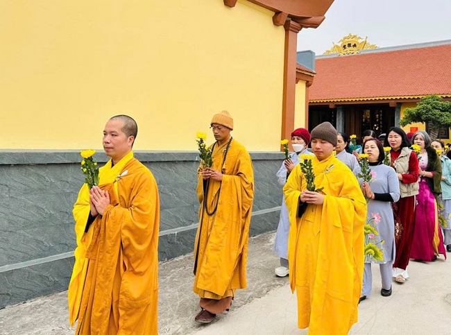 Chùa Tiêu Dao - Quảng Ninh: Buổi lễ kỷ niệm ngày đức Phật Thích Ca Mâu Ni thành đạo.