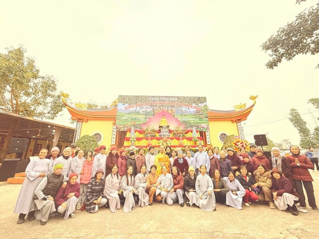 Chùa Tiêu Dao - Quảng Ninh: Buổi lễ kỷ niệm ngày đức Phật Thích Ca Mâu Ni thành đạo.