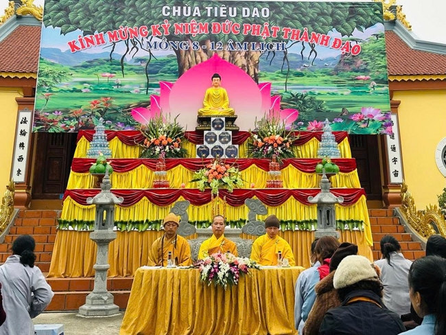 Chùa Tiêu Dao - Quảng Ninh: Buổi lễ kỷ niệm ngày đức Phật Thích Ca Mâu Ni thành đạo.