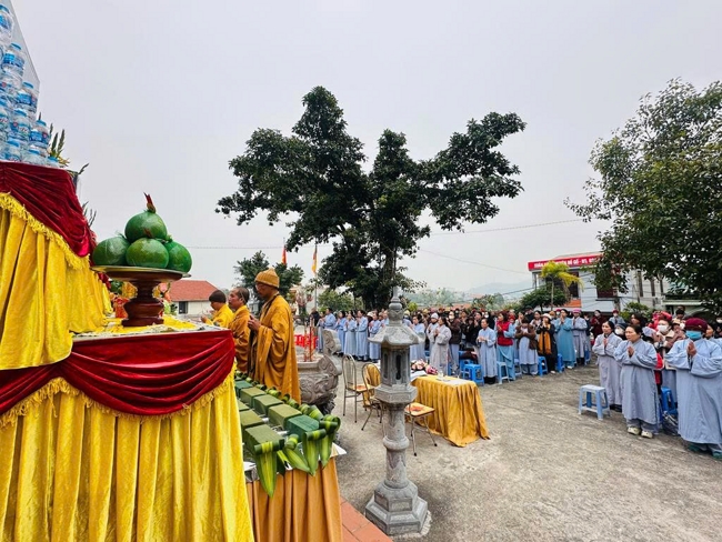 Chùa Tiêu Dao - Quảng Ninh: Buổi lễ kỷ niệm ngày đức Phật Thích Ca Mâu Ni thành đạo.