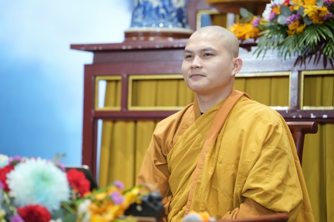 Khóa tu niệm Phật một ngày.