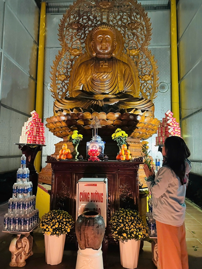 Chùa Đống Cao( Yên Pháp) - Thanh Hóa: Đại lễ kỷ niệm ngày Đức Phật Thích Ca Mâu Ni thành đạo năm Ất Tỵ.