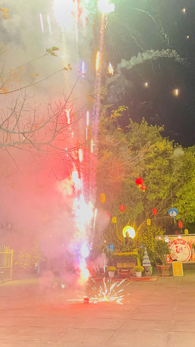 Chùa Đống Cao( Yên Pháp) - Thanh Hóa: Đại lễ kỷ niệm ngày Đức Phật Thích Ca Mâu Ni thành đạo năm Ất Tỵ.