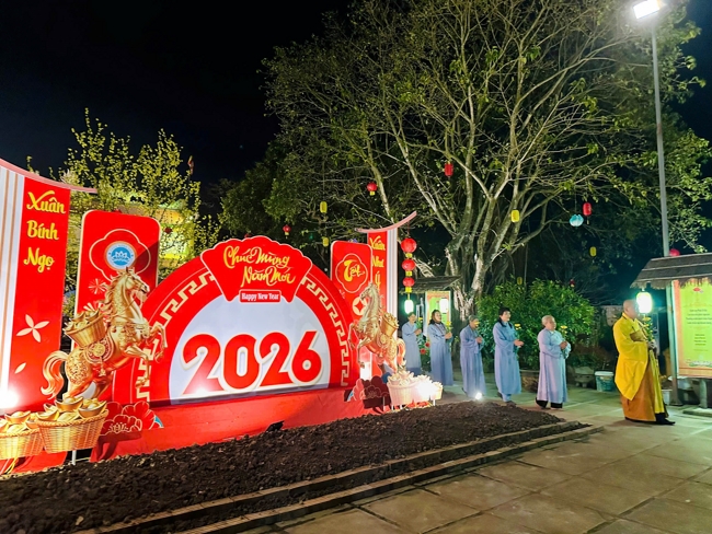 Chùa Đống Cao( Yên Pháp) - Thanh Hóa: Đại lễ kỷ niệm ngày Đức Phật Thích Ca Mâu Ni thành đạo năm Ất Tỵ.