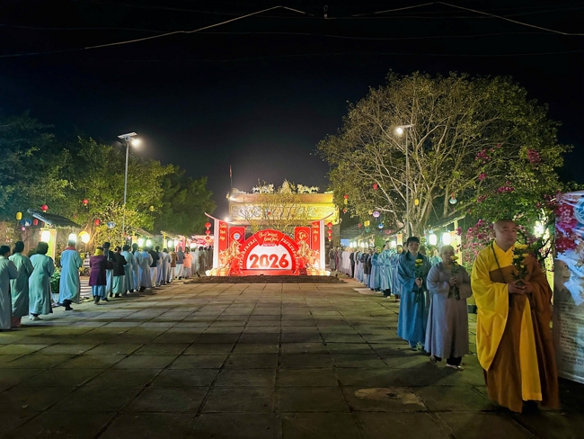 Chùa Đống Cao( Yên Pháp) - Thanh Hóa: Đại lễ kỷ niệm ngày Đức Phật Thích Ca Mâu Ni thành đạo năm Ất Tỵ.