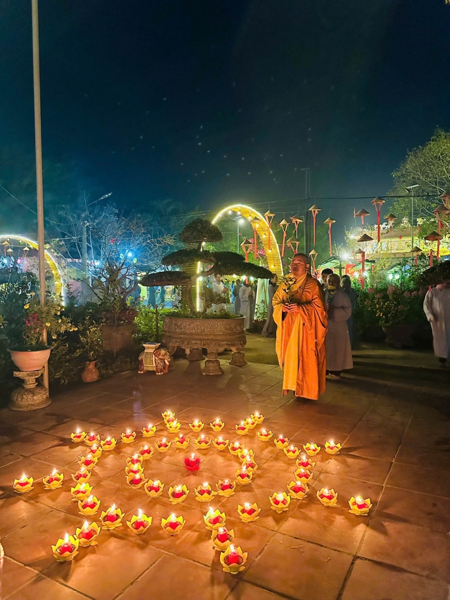 Chùa Đống Cao( Yên Pháp) - Thanh Hóa: Đại lễ kỷ niệm ngày Đức Phật Thích Ca Mâu Ni thành đạo năm Ất Tỵ.