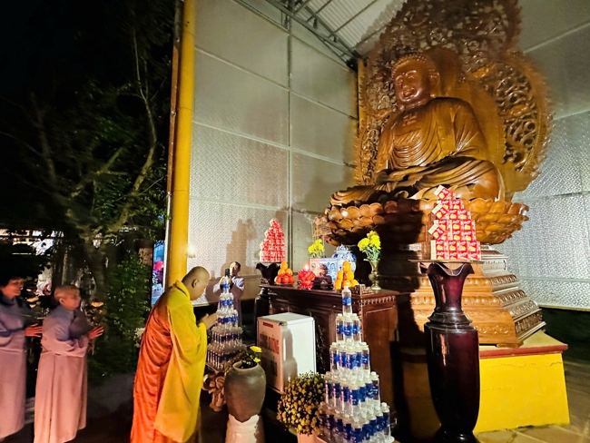 Chùa Đống Cao( Yên Pháp) - Thanh Hóa: Đại lễ kỷ niệm ngày Đức Phật Thích Ca Mâu Ni thành đạo năm Ất Tỵ.