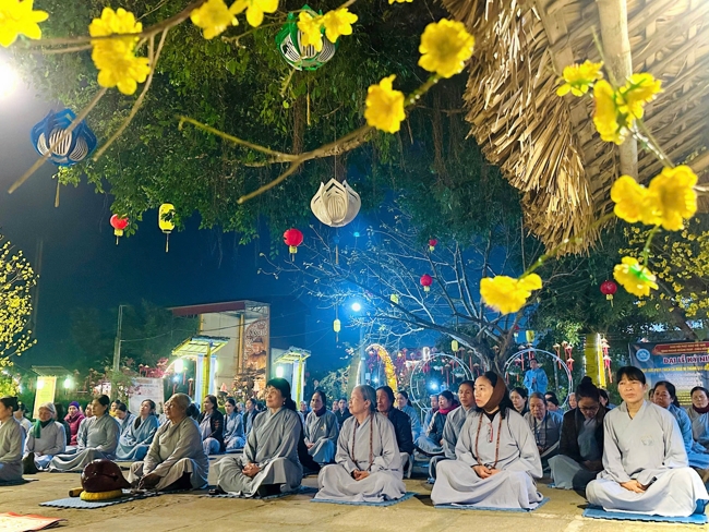 Chùa Đống Cao( Yên Pháp) - Thanh Hóa: Đại lễ kỷ niệm ngày Đức Phật Thích Ca Mâu Ni thành đạo năm Ất Tỵ.