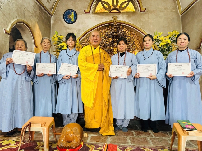 Chùa Đống Cao( Yên Pháp) - Thanh Hóa: Đại lễ kỷ niệm ngày Đức Phật Thích Ca Mâu Ni thành đạo năm Ất Tỵ.