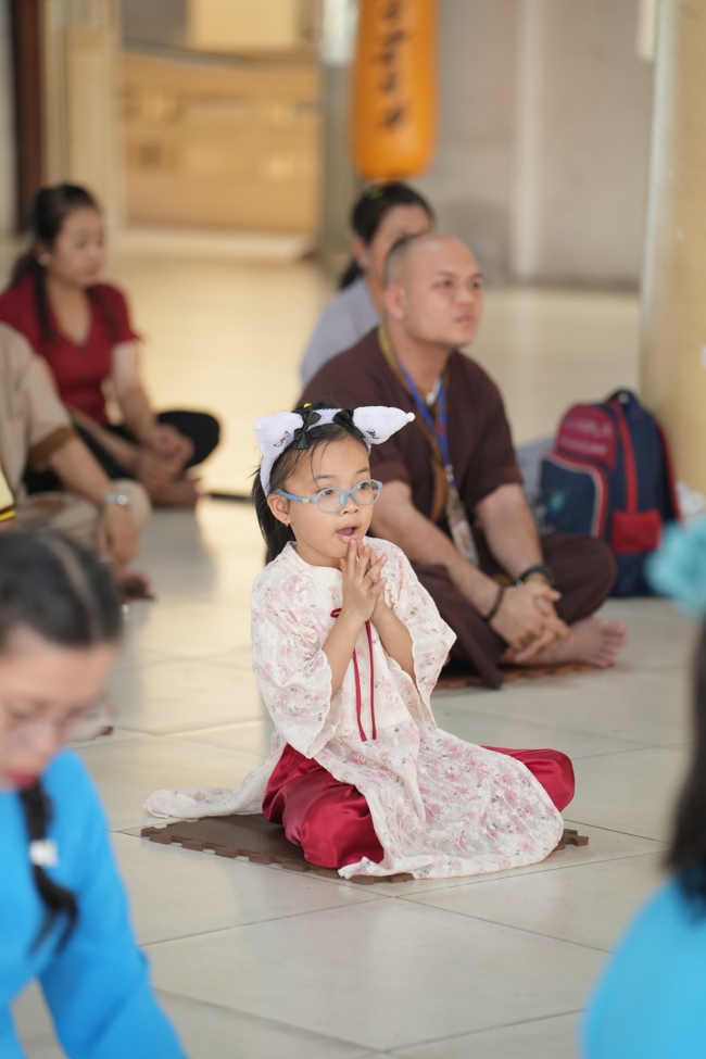 Lễ kỷ niệm 14 năm thành lập nhóm Hộ Pháp