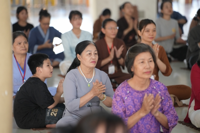 Lễ kỷ niệm 14 năm thành lập nhóm Hộ Pháp