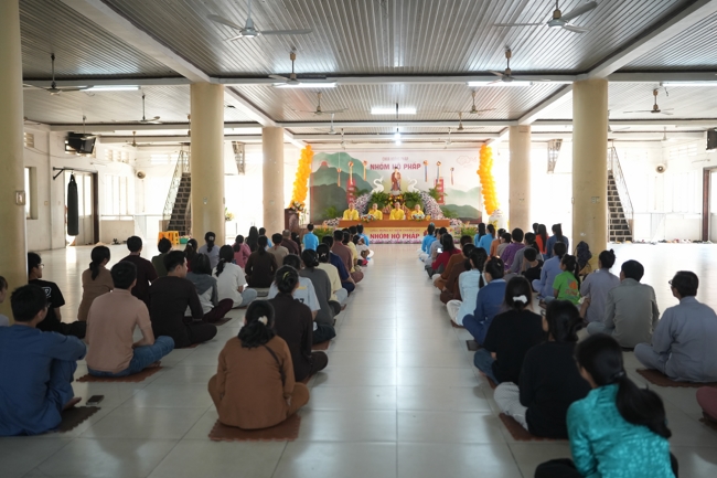 Lễ kỷ niệm 14 năm thành lập nhóm Hộ Pháp