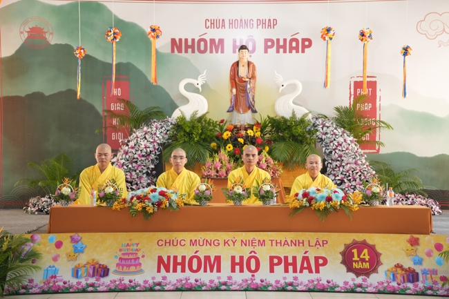 Lễ kỷ niệm 14 năm thành lập nhóm Hộ Pháp