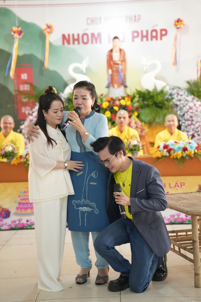 Lễ kỷ niệm 14 năm thành lập nhóm Hộ Pháp