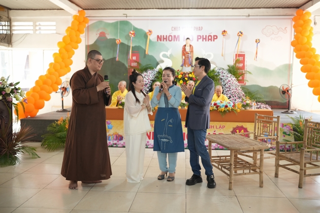 Lễ kỷ niệm 14 năm thành lập nhóm Hộ Pháp