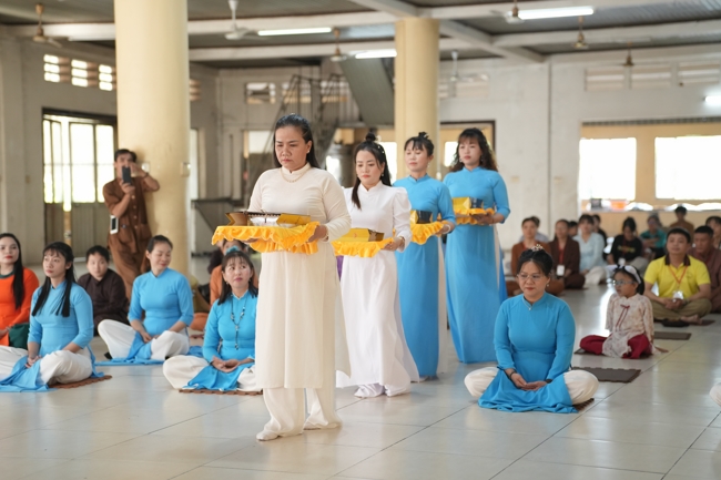 Lễ kỷ niệm 14 năm thành lập nhóm Hộ Pháp