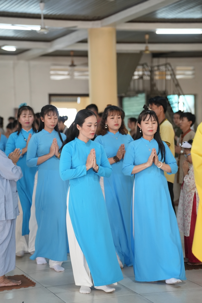 Lễ kỷ niệm 14 năm thành lập nhóm Hộ Pháp