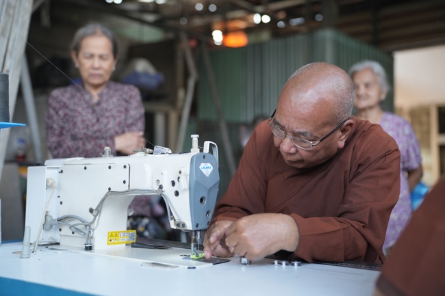 Chương trình từ thiện “Phương tiện nghĩa tình”.