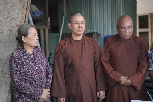 Chương trình từ thiện “Phương tiện nghĩa tình”.