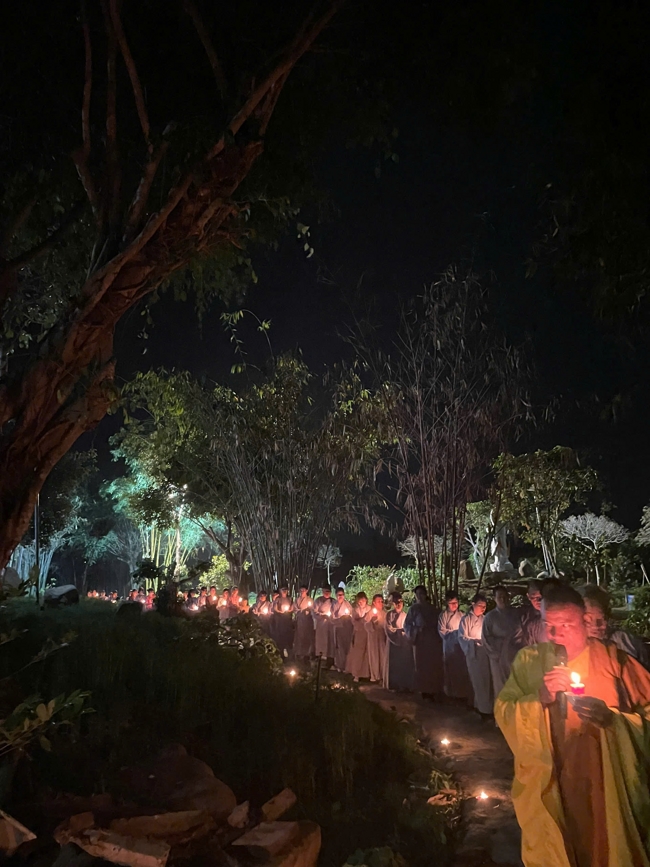 Chùa Suối Pháp - Tây Ninh: Lễ kỷ niệm mừng đức Phật Thích Ca Mâu Ni thành đạo