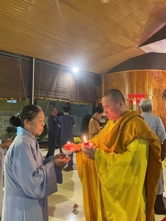 Chùa Suối Pháp - Tây Ninh: Lễ kỷ niệm mừng đức Phật Thích Ca Mâu Ni thành đạo