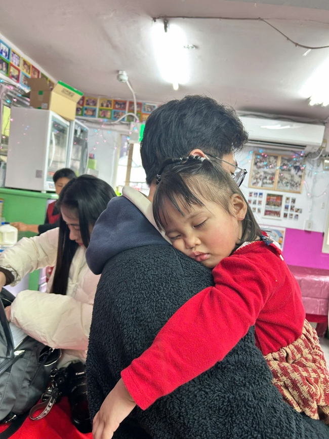 Chùa Linh Ẩn - Đài Loan: PHÁP HỘI KỶ NIỆM NGÀY ĐỨC PHẬT BỔN SƯ THÍCH CA MÂU NI THÀNH ĐẠO.