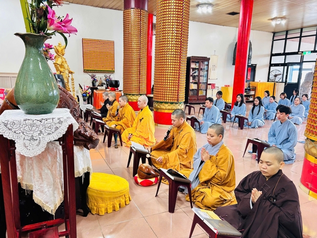 Chùa Linh Ẩn - Đài Loan: PHÁP HỘI KỶ NIỆM NGÀY ĐỨC PHẬT BỔN SƯ THÍCH CA MÂU NI THÀNH ĐẠO.